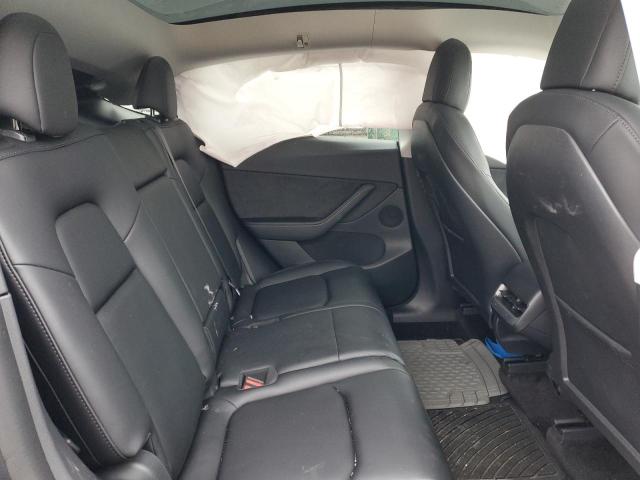 Photo 10 from auction – 2022 TESLA MODEL Y with VIN 7SAYGAEE1NF379286