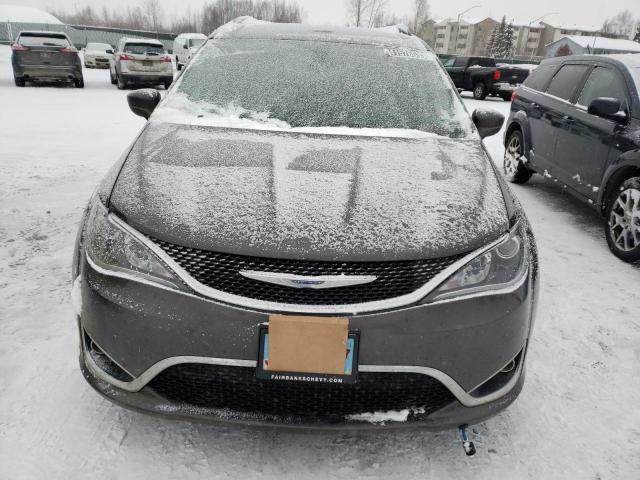 Photo 5 from auction – 2017 CHRYSLER PACIFICA T with VIN 2C4RC1BG5HR654122