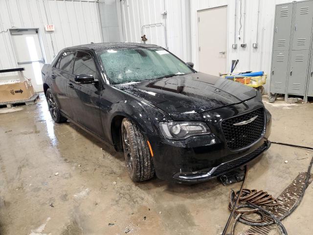 Photo 4 from auction – 2018 CHRYSLER 300 S with VIN 2C3CCAGGXJH141513