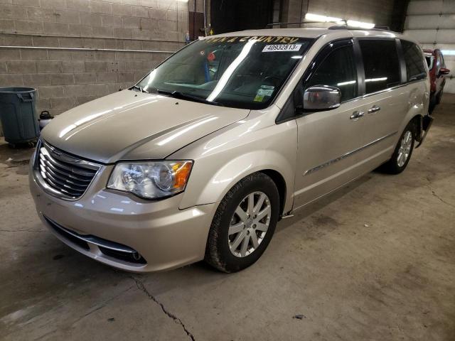 CHRYSLER TOWN & COU 2012 with VIN 2C4RC1CG8CR237519 - Photo from auction