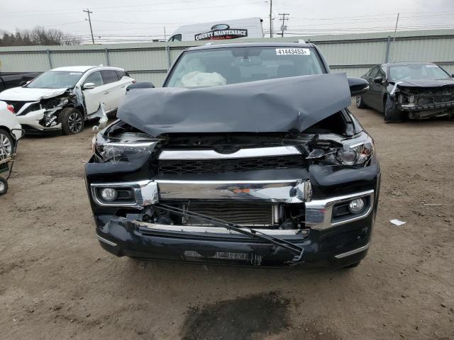 Photo 5 from auction – 2018 TOYOTA 4RUNNER SR with VIN JTEBU5JR1J5581001