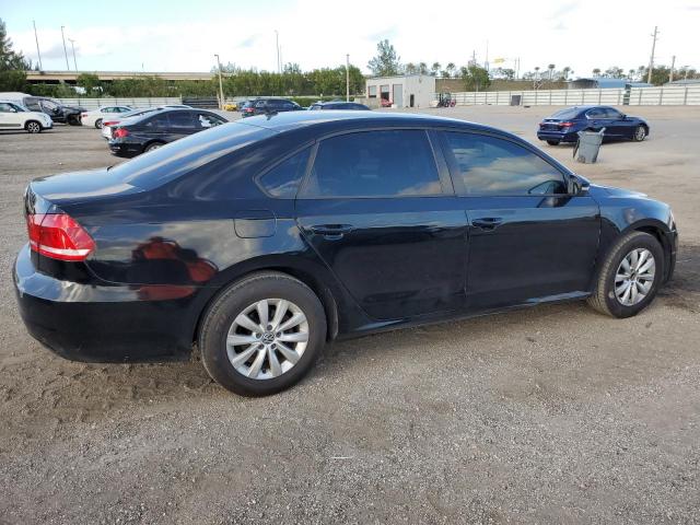 Photo 3 from auction – 2013 VOLKSWAGEN PASSAT S with VIN 1VWAP7A37DC030938