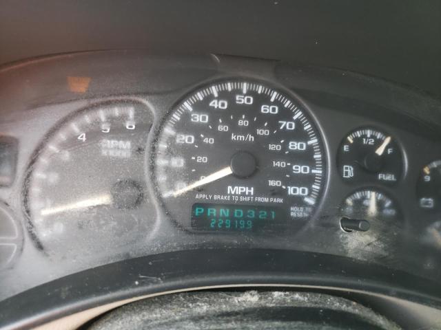 Photo 9 from auction – 2002 CHEVROLET SUBURBAN C with VIN 1GNEC16Z92J200730