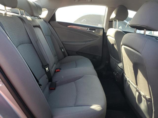 Photo 10 from auction – 2013 HYUNDAI SONATA HYB with VIN KMHEC4A40DA064542