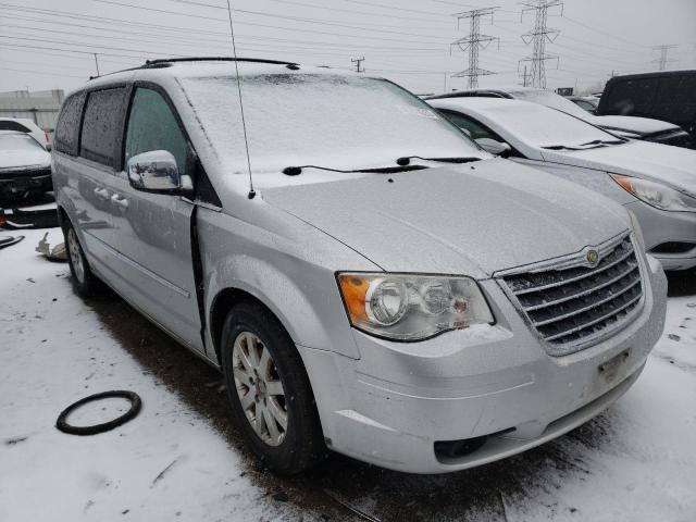 Photo 4 from auction – 2010 CHRYSLER TOWN & COU with VIN 2A4RR5DX1AR137371