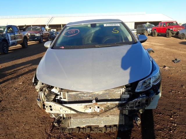 Photo 5 from auction – 2017 CHEVROLET CRUZE LT with VIN 3G1BE6SM8HS552162