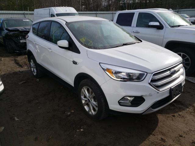 Photo 4 from auction – 2017 FORD ESCAPE SE with VIN 1FMCU9GD3HUC96310