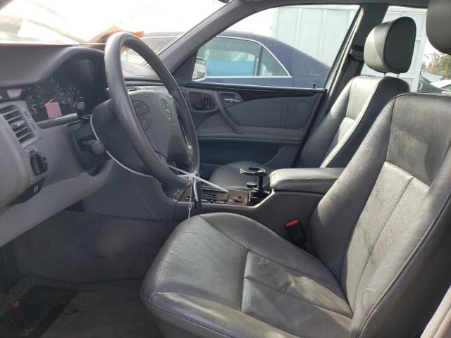 Photo 7 from auction – 2002 MERCEDES-BENZ E 320 with VIN WDBJF65J22B473847