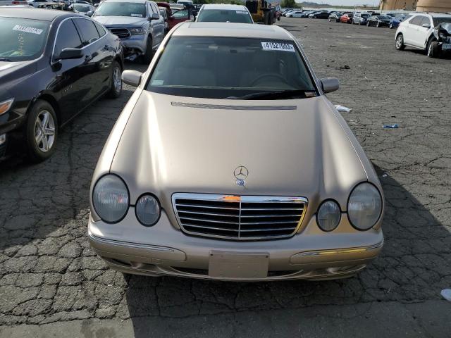 Photo 5 from auction – 2001 MERCEDES-BENZ E 320 with VIN WDBJF65J81B247195