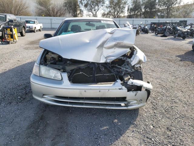 Photo 5 from auction – 2000 TOYOTA CAMRY LE with VIN 4T1BF28K6YU097701