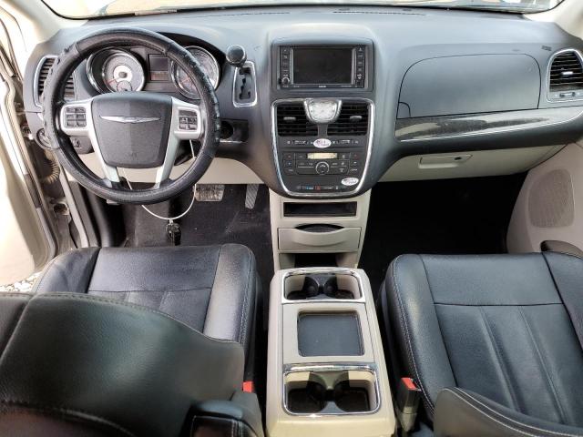 Photo 8 from auction – 2015 CHRYSLER TOWN & COU with VIN 2C4RC1BG1FR551535