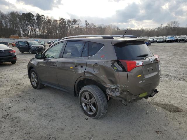 Photo 2 from auction – 2015 TOYOTA RAV4 XLE with VIN JTMRFREV9FD143898
