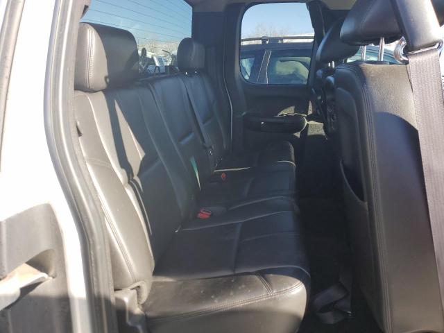 Photo 10 from auction – 2011 CHEVROLET SILVERADO with VIN 1GCRKSE34BZ422819