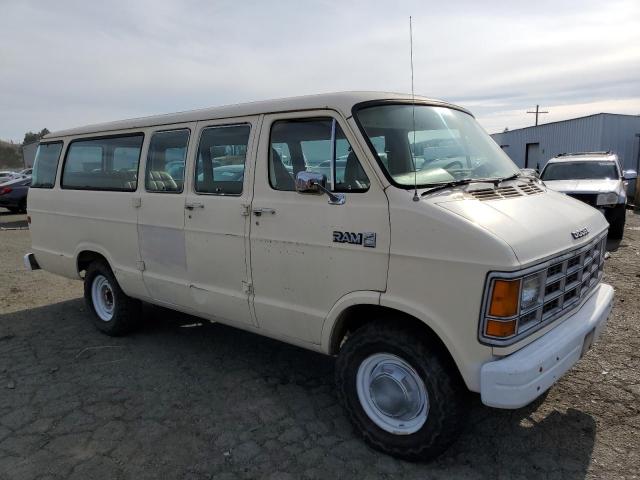 Photo 4 from auction – 1987 DODGE RAM WAGON with VIN 2B5WB3119HK245024