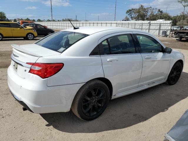Photo 3 from auction – 2014 CHRYSLER 200 LIMITE with VIN 1C3CCBCG6EN164800