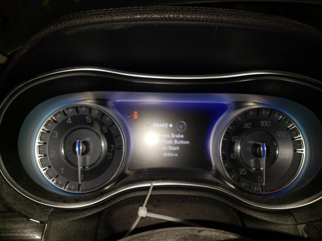 Photo 9 from auction – 2019 CHRYSLER 300 TOURIN with VIN 2C3CCARG3KH602436