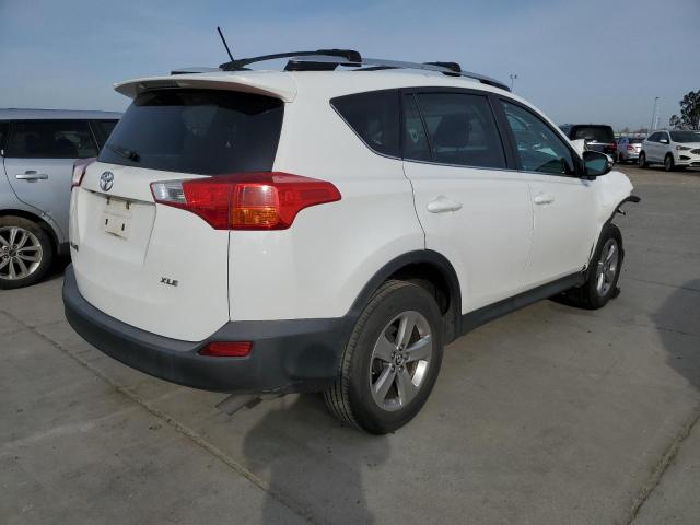 Photo 3 from auction – 2015 TOYOTA RAV4 XLE with VIN 2T3WFREV8FW140383