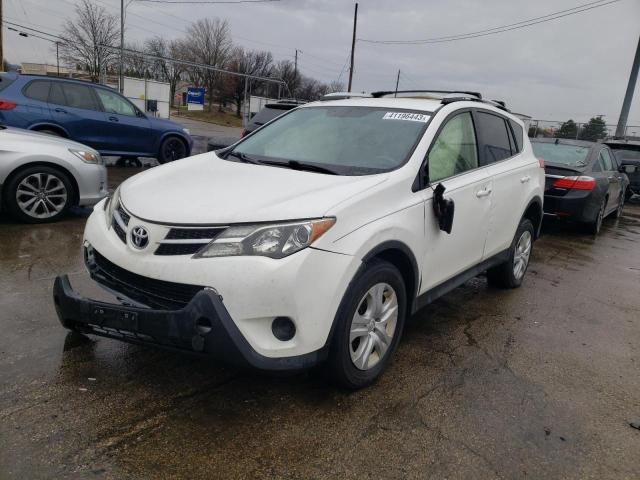 TOYOTA RAV4 LE 2015 with VIN JTMBFREV0FJ020333 - Photo from auction