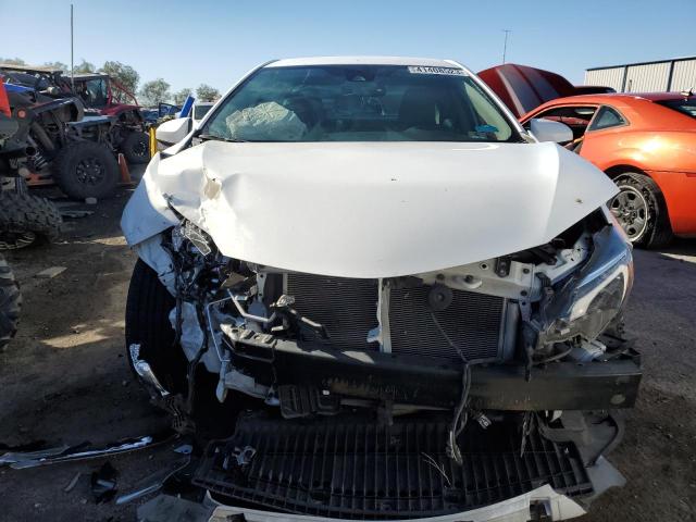 Photo 5 from auction – 2018 TOYOTA COROLLA L with VIN 2T1BURHEXJC024816