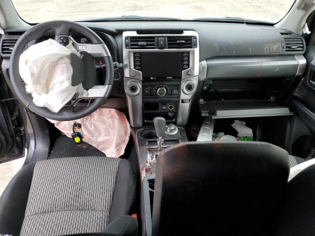 Photo 8 from auction – 2022 TOYOTA 4RUNNER SR with VIN JTEMU5JR4N6024303