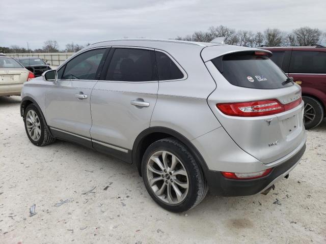 Photo 2 from auction – 2016 LINCOLN MKC SELECT with VIN 5LMCJ2C92GUJ23830