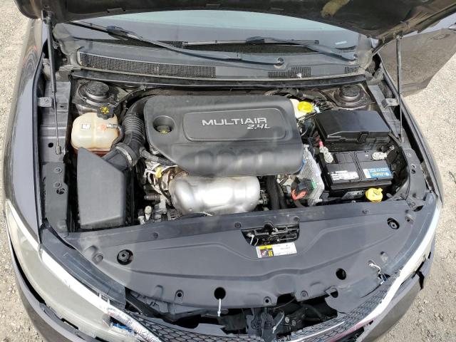 Photo 11 from auction – 2016 CHRYSLER 200 LIMITE with VIN 1C3CCCAB5GN127222