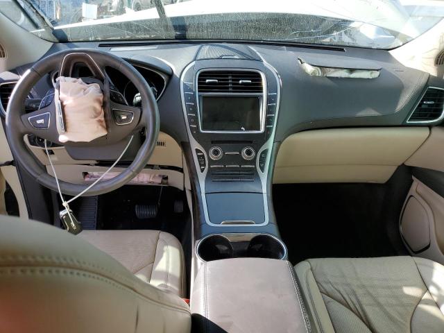 Photo 8 from auction – 2016 LINCOLN MKX RESERV with VIN 2LMTJ6LR9GBL51389