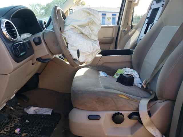 Photo 7 from auction – 2004 FORD EXPEDITION with VIN 1FMRU15W44LA97850