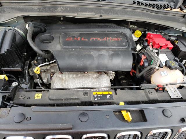 Photo 12 from auction – 2018 JEEP RENEGADE S with VIN ZACCJBAB2JPJ28058