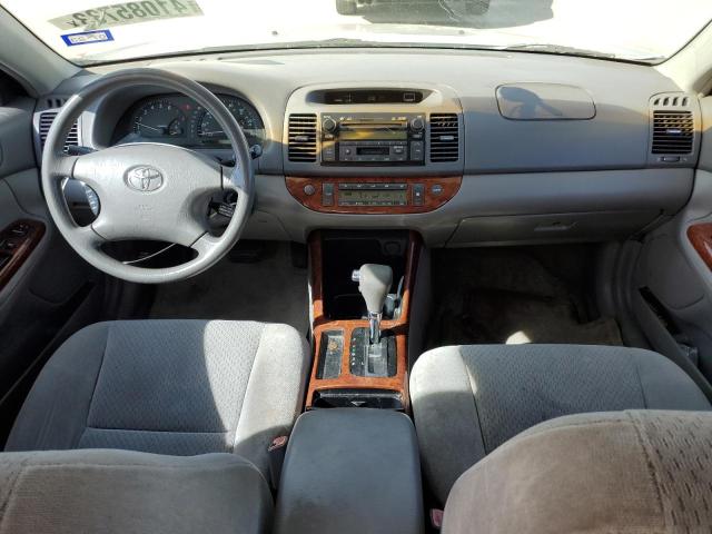 Photo 8 from auction – 2004 TOYOTA CAMRY LE with VIN 4T1BF32K84U581958