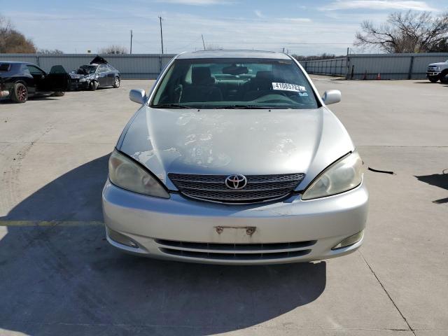 Photo 5 from auction – 2004 TOYOTA CAMRY LE with VIN 4T1BF32K84U581958