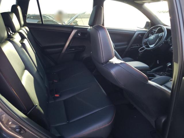 Photo 11 from auction – 2017 TOYOTA RAV4 SE with VIN 2T3JFREV9HW569013