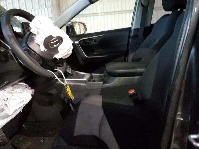 Photo 7 from auction – 2019 TOYOTA RAV4 LE with VIN JTMH1RFV7KD037243