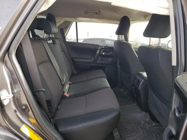 Photo 11 from auction – 2018 TOYOTA 4RUNNER SR with VIN JTEBU5JRXJ5483276