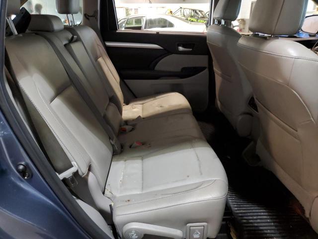 Photo 11 from auction – 2018 TOYOTA HIGHLANDER with VIN 5TDJZRFHXJS496581