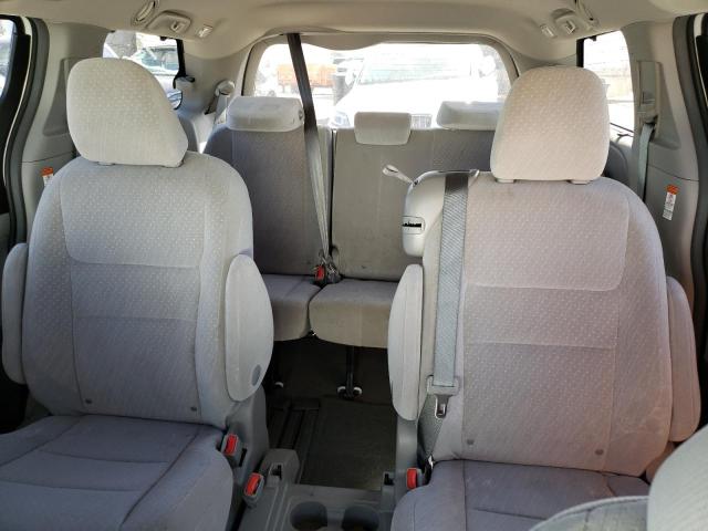 Photo 10 from auction – 2017 TOYOTA SIENNA LE with VIN 5TDKZ3DC2HS779253