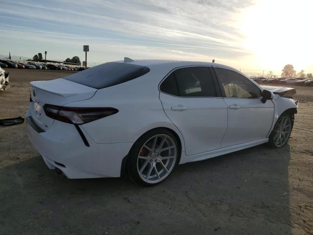 Photo 3 from auction – 2020 TOYOTA CAMRY SE with VIN 4T1G11AK2LU893945