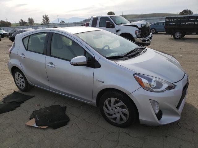 Photo 4 from auction – 2015 TOYOTA PRIUS C with VIN JTDKDTB32F1108242
