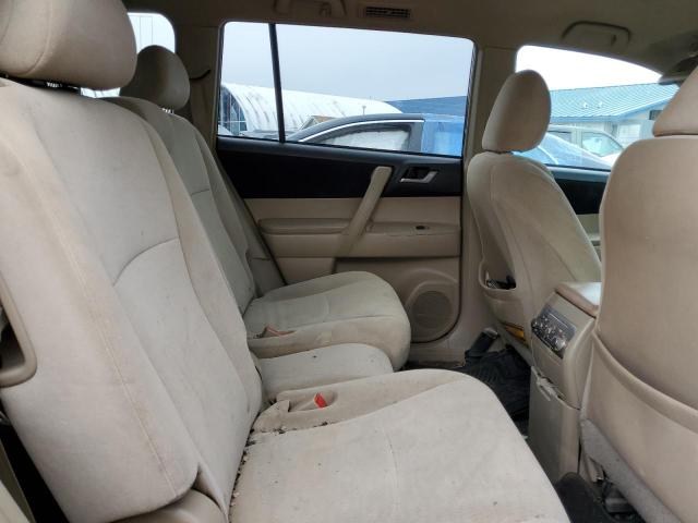 Photo 11 from auction – 2012 TOYOTA HIGHLANDER with VIN 5TDBK3EH3CS134697