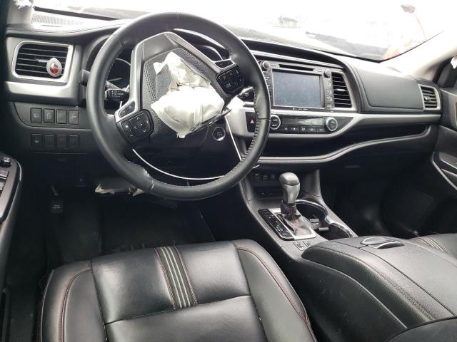 Photo 8 from auction – 2019 TOYOTA HIGHLANDER with VIN 5TDKZRFH7KS313806