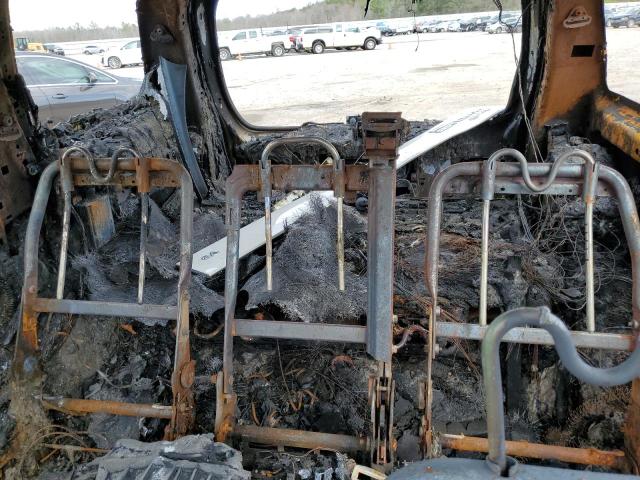 Photo 10 from auction – 2003 MERCURY MOUNTAINEE with VIN 4M2DU66W23ZJ05122