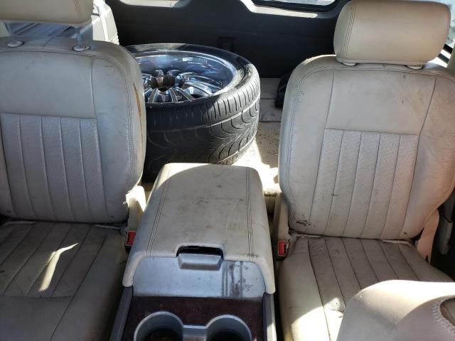 Photo 10 from auction – 2004 LINCOLN NAVIGATOR with VIN 5LMFU27R24LJ28090