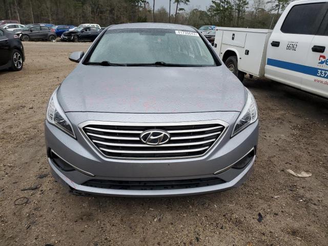 Photo 5 from auction – 2017 HYUNDAI SONATA SE with VIN 5NPE24AF9HH521081