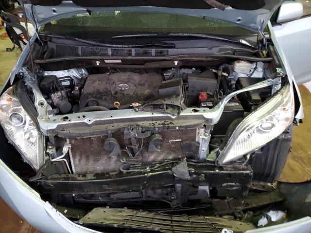 Photo 12 from auction – 2017 TOYOTA SIENNA XLE with VIN 5TDYZ3DC5HS855302