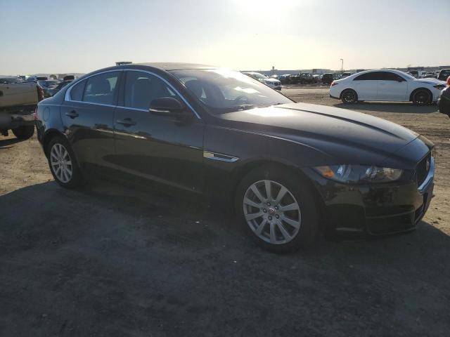 Photo 4 from auction – 2019 JAGUAR XE with VIN SAJAR4FX4KCP46234