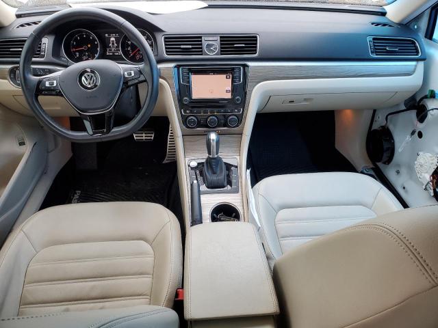 Photo 8 from auction – 2016 VOLKSWAGEN PASSAT SEL with VIN 1VWCT7A35GC062005