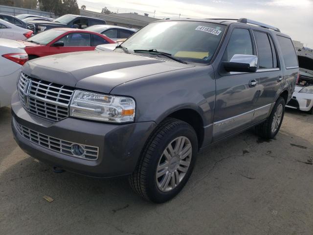 LINCOLN NAVIGATOR 2011 with VIN 5LMJJ2J55BEJ04795 - Photo from auction