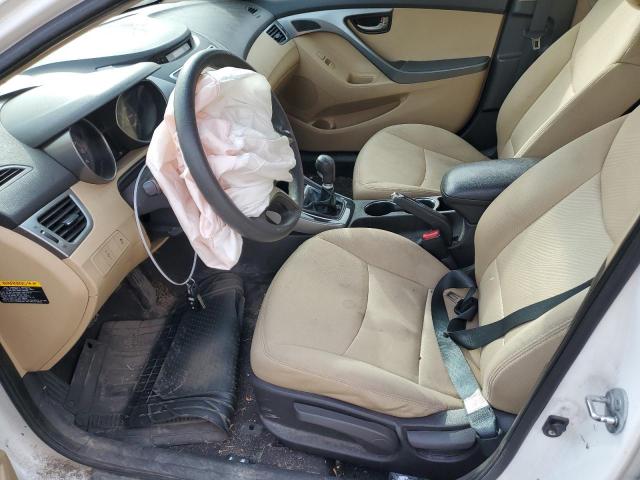 Photo 7 from auction – 2012 HYUNDAI ELANTRA GL with VIN 5NPDH4AE2CH065385