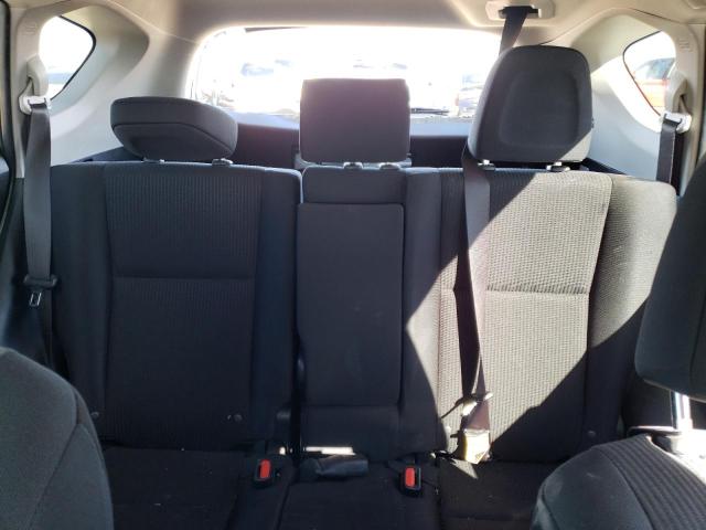 Photo 10 from auction – 2018 TOYOTA RAV4 LE with VIN JTMZFREV5JJ742212