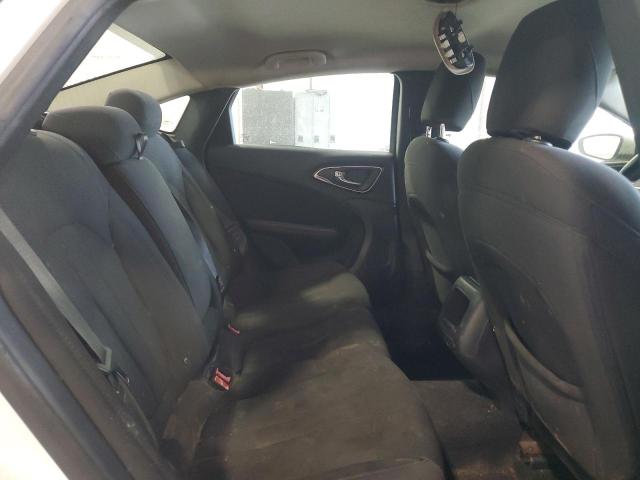 Photo 10 from auction – 2015 CHRYSLER 200 LIMITE with VIN 1C3CCCABXFN611885